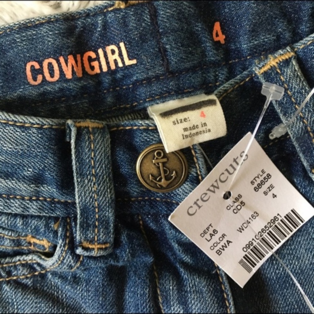NWT Crewcuts cowgirl roll-up jean short, 4 - Picture 2 of 3